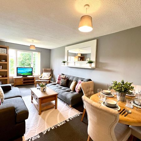 Spacious 2 Bed-Flat In Glasgow City - Free Parking Exterior foto
