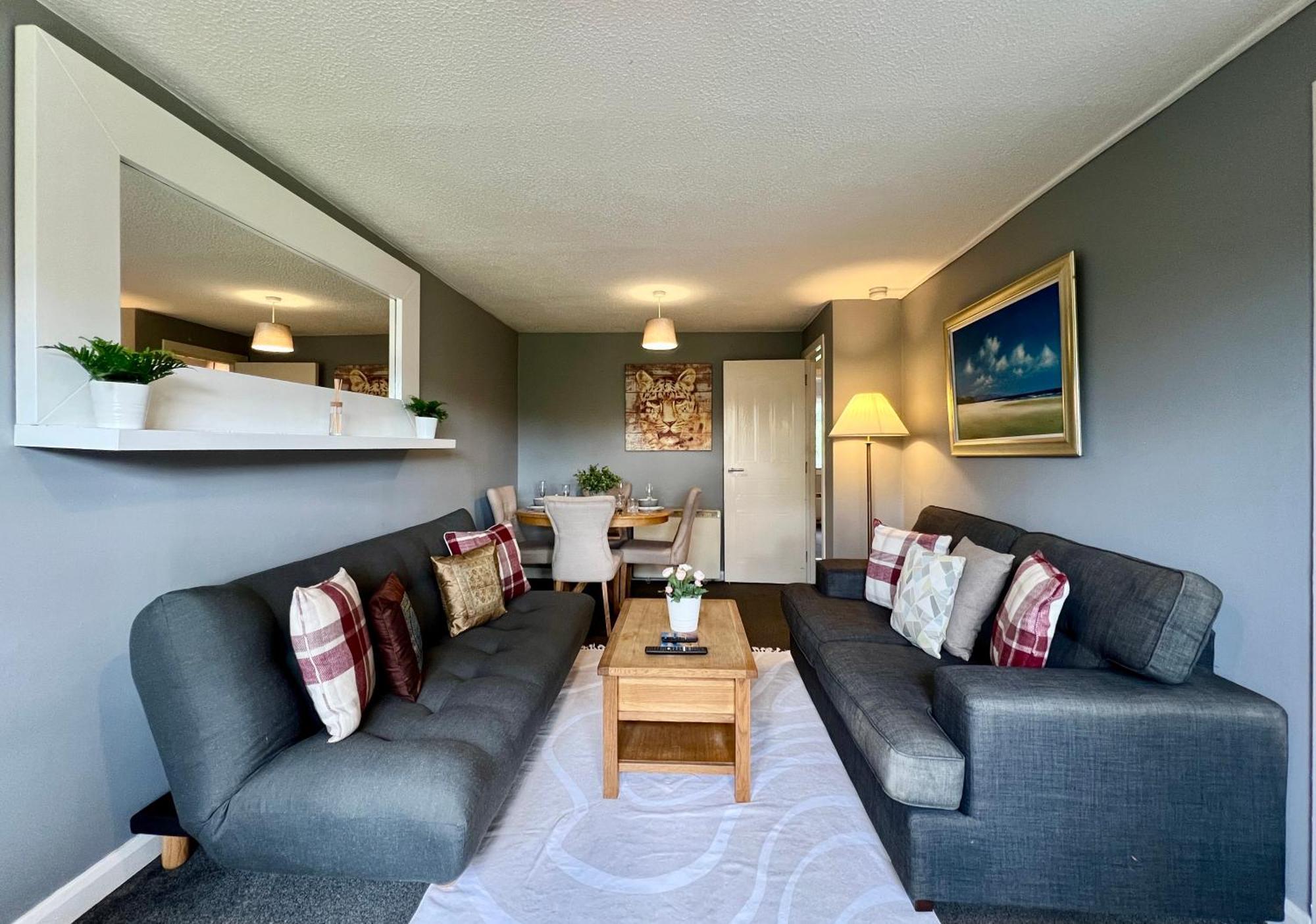 Spacious 2 Bed-Flat In Glasgow City - Free Parking Exterior foto