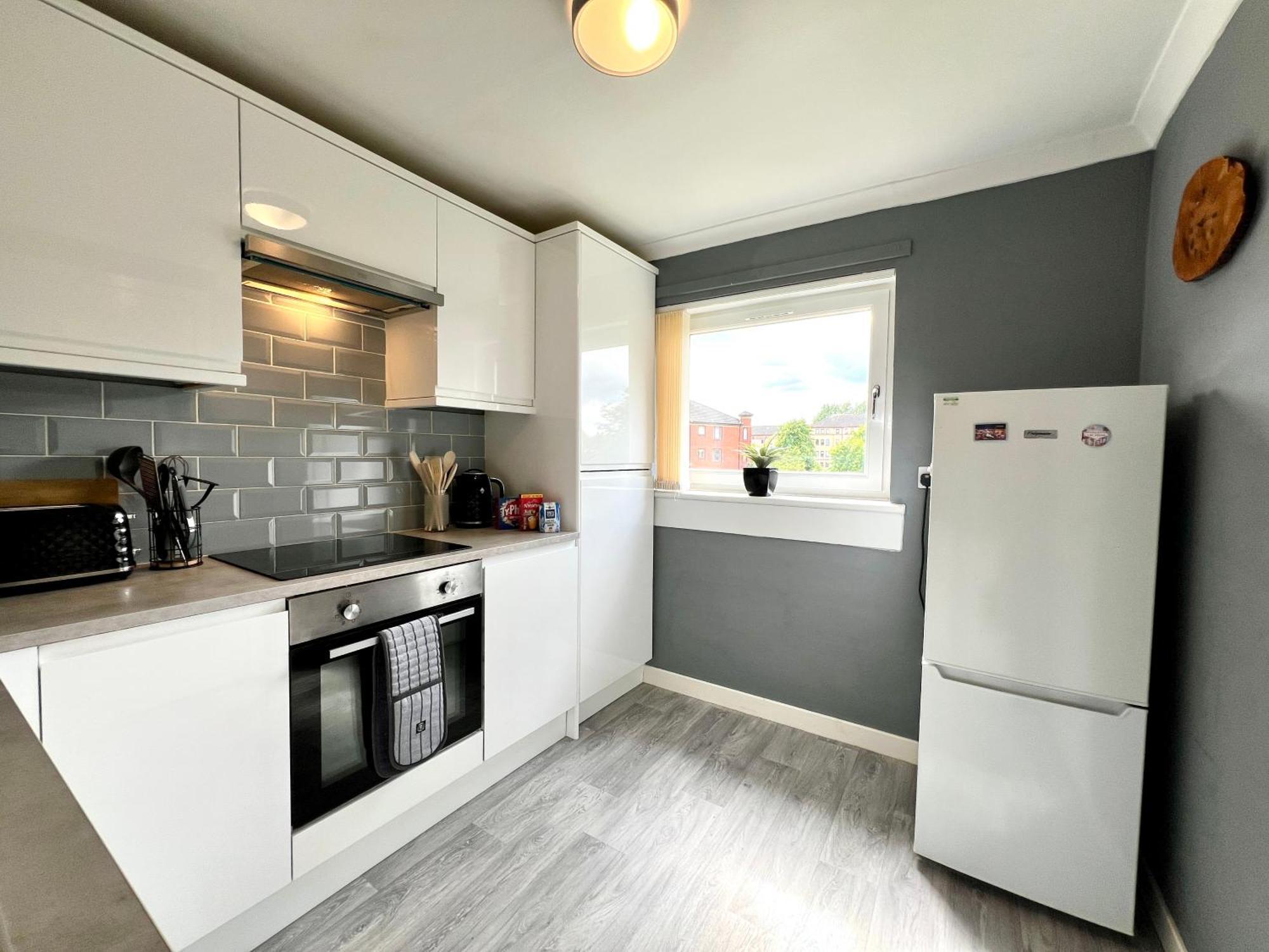 Spacious 2 Bed-Flat In Glasgow City - Free Parking Exterior foto